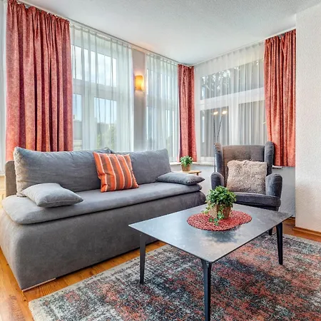 アパート Stranddistel, Haus Gudrun Whg 1 ツィノヴィッツ